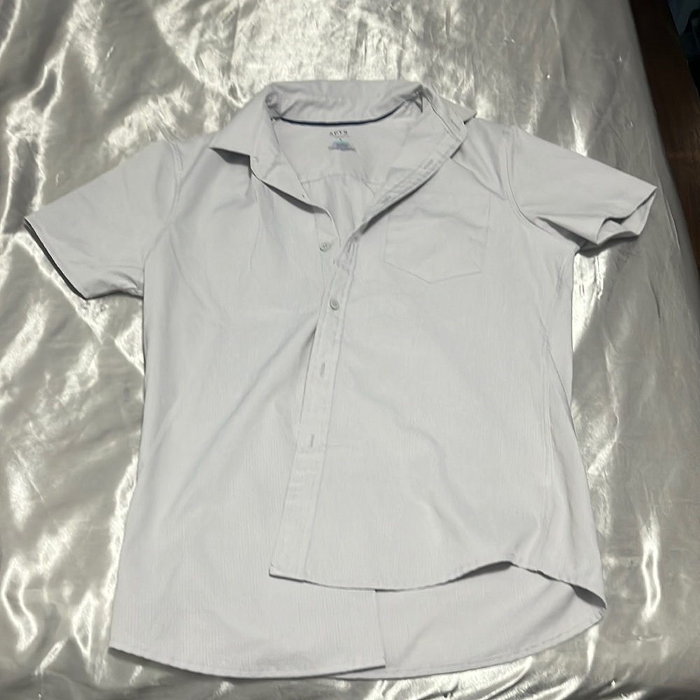 Apt.9 dress shirt